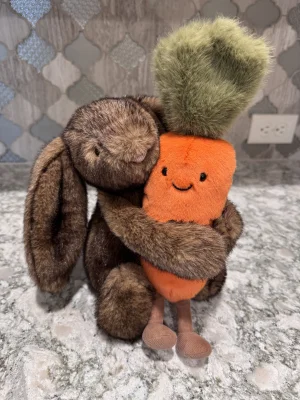 Hoppleston Luxe Bunny Jellycat photo uploaded by SnowLeopard821
