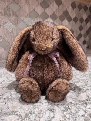 Hoppleston Luxe Bunny Jellycat | Jelly Journal