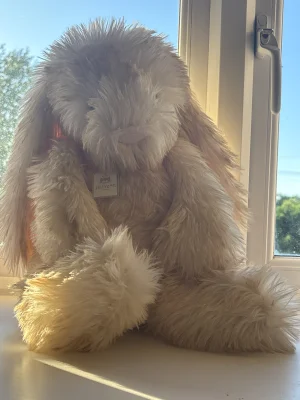 Springlowe Luxe Bunny Jellycat photo