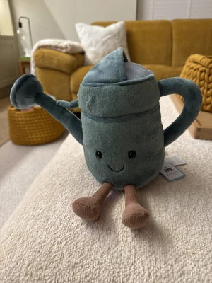 Amuseables Watering Can Jellycat | Jelly Journal