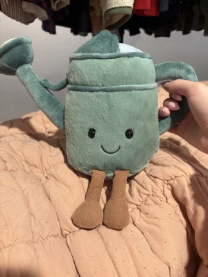 Amuseables Watering Can Jellycat | Jelly Journal