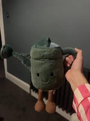 Amuseables Watering Can Jellycat | Jelly Journal