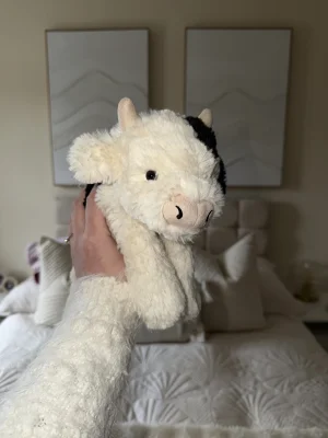 Smudge Cow Jellycat photo
