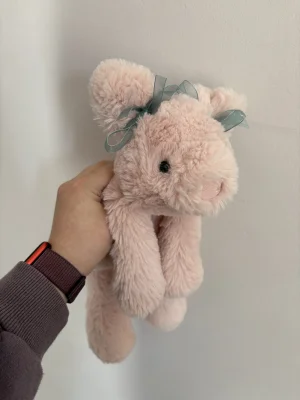 Smudge Pig Jellycat photo