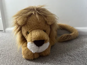 Louie Lion - Large Jellycat photo