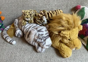 Louie Lion - Huge Jellycat photo