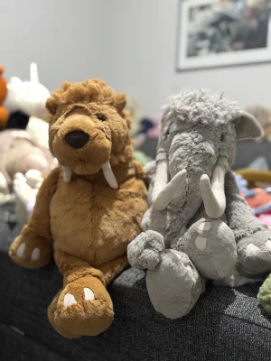 Viggo Mammoth Jellycat photo