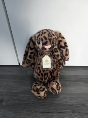 Cobblehop Bunny Jellycat photo