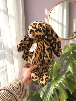 Cobblehop Bunny Jellycat | Jelly Journal