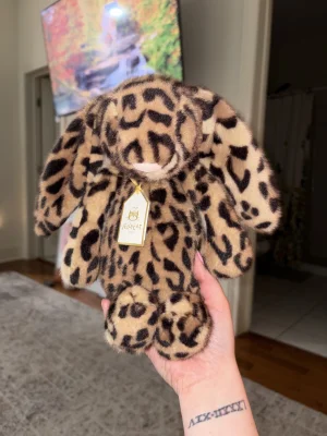 Cobblehop Bunny Jellycat photo