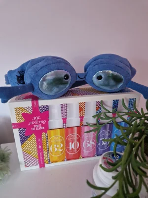 Amuseables Sports Swimming Goggles Jellycat photo