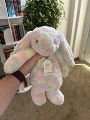 Lazulia Bunny 🇨🇳 Jellycat photo