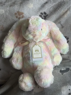 Lazulia Bunny 🇨🇳 Jellycat photo