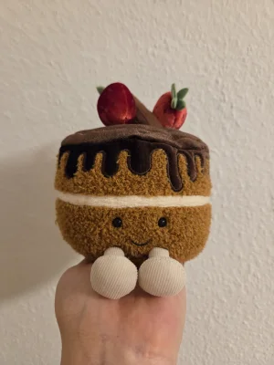Glacy Chocolate Cake Jellycat photo