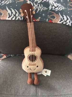 Amuseables Ukulele Jellycat | Jelly Journal