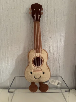 Amuseables Ukulele Jellycat | Jelly Journal