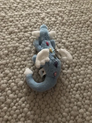 Sky Dragon Bag Charm Jellycat | Jelly Journal