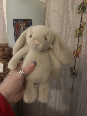 Wheat Flufflet Bunny Jellycat photo uploaded by Slanelivhill