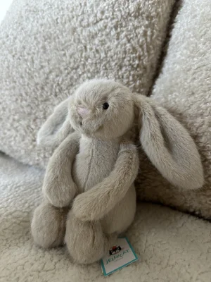 Wheat Flufflet Bunny Jellycat | Jelly Journal