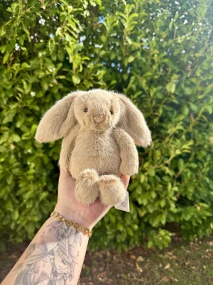 Oat Flufflet Bunny Jellycat photo