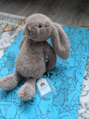 A photo of Fawn Flufflet Bunny Jellycat taken by Weezy15