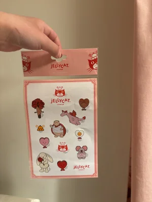 A photo of Valentines Day Stickers 2026 Jellycat taken by BambOO_sTiCk