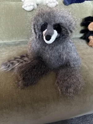 Riccardo Raccoon Jellycat photo
