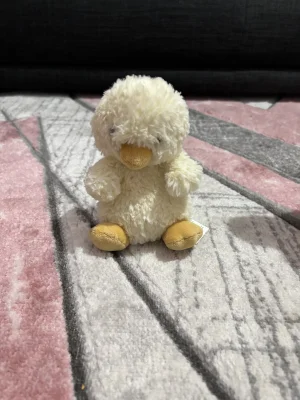 Yummy Duckling Jellycat photo