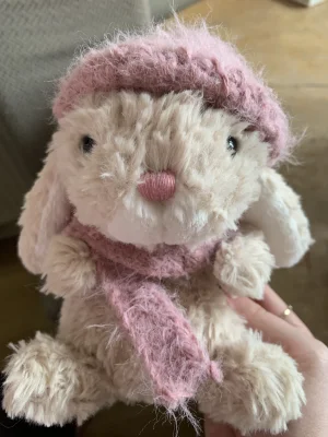 Yummy Bunny - Beige Jellycat | Jelly Journal