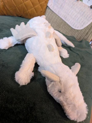 Snow Dragon - Large Jellycat photo