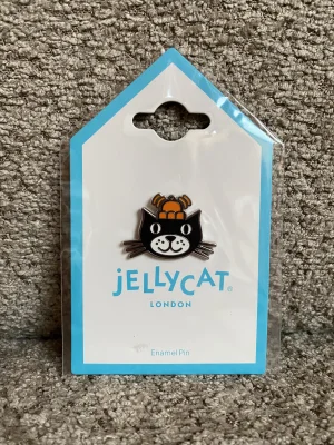 Jellycat Jack Pin Badge Jellycat | Jelly Journal