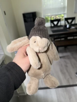 新品　 Beige Bashful Toasty Bunny Jellycat Bashful Beige Bunny – Kids 'N Kribs