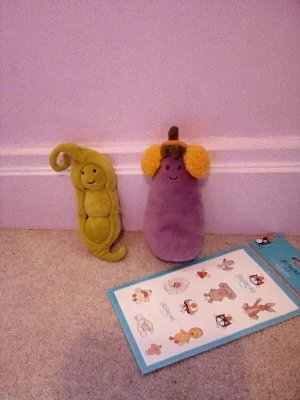 Toastie Vivacious Aubergine Jellycat photo