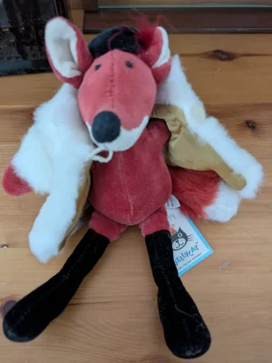 A photo of Furcoat Fox Jellycat taken by AuntieSheewa