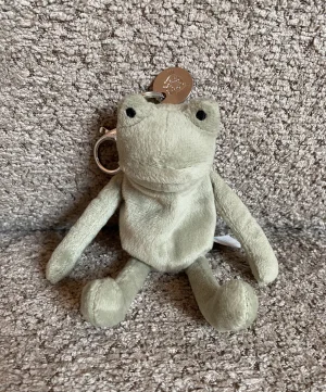Fergus Frog Bag Charm Jellycat photo