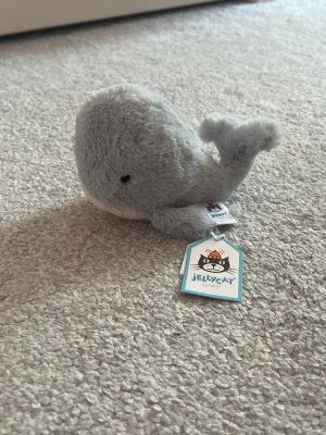 Wavelly Whale - Grey Jellycat photo uploaded by Miafay04