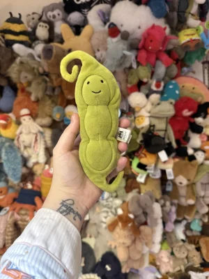 Vivacious Vegetable Pea Jellycat photo
