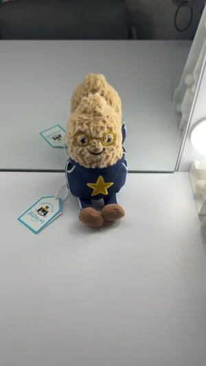 Amuseables Peanut Star Student Outfit Jellycat | Jelly Journal