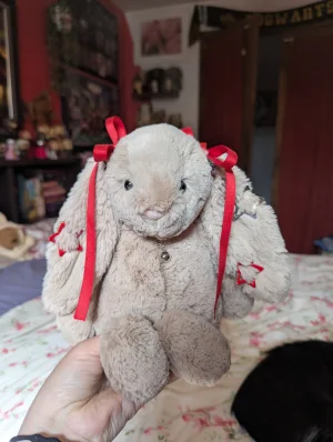 Bashful Beige Bunny - Medium Jellycat photo