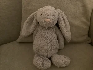 Bashful Beige Bunny - Medium Jellycat photo