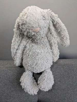 Bashful Silver Bunny - Medium Jellycat | Jelly Journal