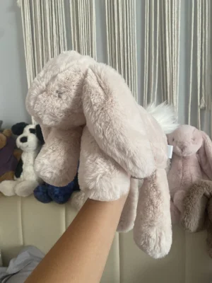Smudge Rabbit Jellycat photo