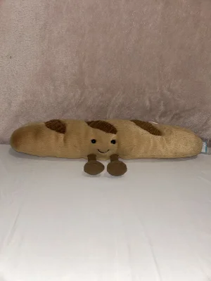 A photo of Amuseables Baguette Jellycat taken by LJTask