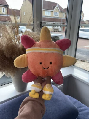 Amuseables Sun ‘Roller Skates’ Jellycat photo