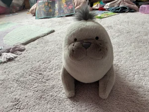 A photo of Roarwell Sea Lion Jellycat taken by Asdqueen5678
