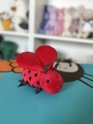 新品　廃盤　 Loulou Love Bug 虫 Loulou Love Bug Jellycat | Jelly Journal