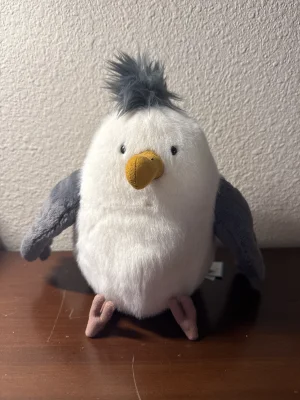 Chip Seagull Jellycat photo