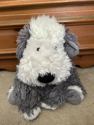 Truffles Sheepdog - Medium Jellycat photo uploaded by averyd2003