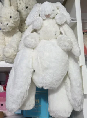 A photo of Smudge Bunny Jellycat x The White Company Jellycat taken by JellyOfMyBeanies