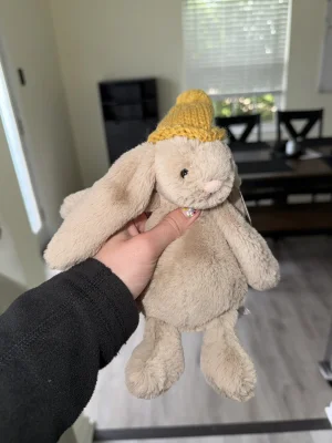 Bashful Toasty Beige Bunny - Yellow Hat Jellycat photo
